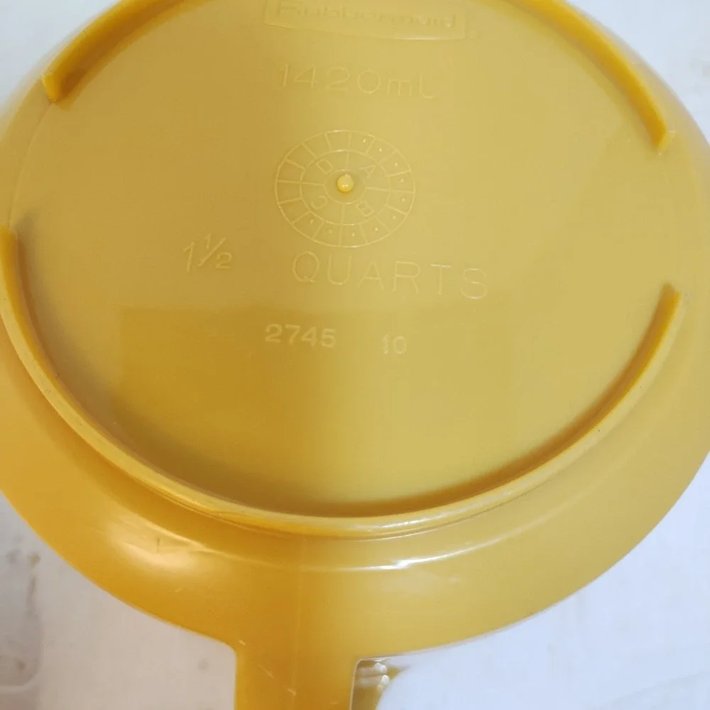 Rubbermaid vintage #2745